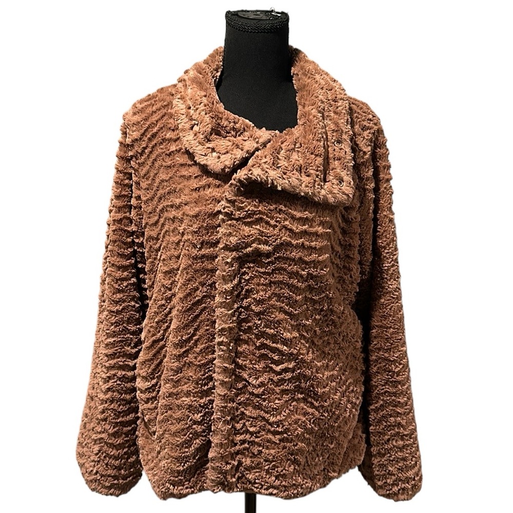 Patagonia faux fur mauve/Dusty Rose jacket size L